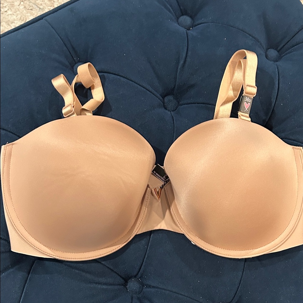 Victoria's Secret Tan Padded Bra